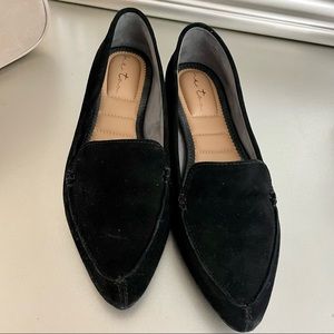 Me Too Black Suede Flats